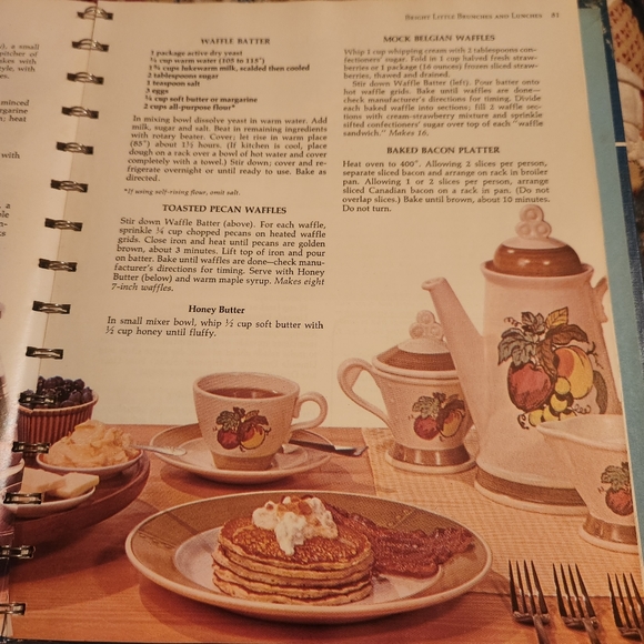 Vintage Spiral Bound Illustrated Betty Crocker's Hostess Cookbook 7th printing - Picture 10 of 10